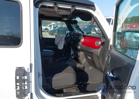 2020 Jeep Gladiator Rubicon 4X4 z USA, uszkodzony, nr VIN 1C6JJTBG7LL162909